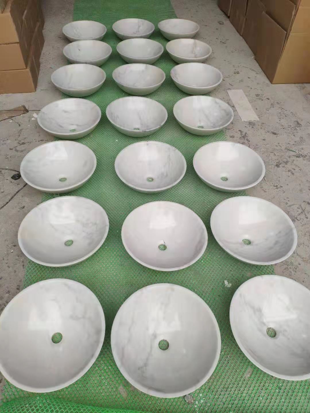 white marble basin