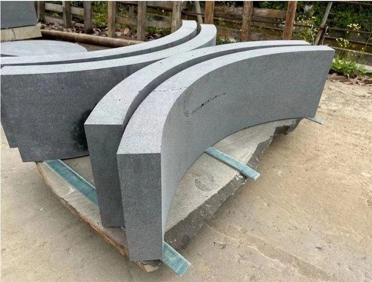Andesite-Stone-Granite-Cladding-Wall-Tile-for-Sale.webp (3)(001)