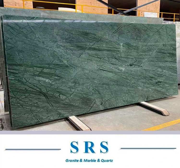 Ċangaturi Irħam Aħdar Emerald
