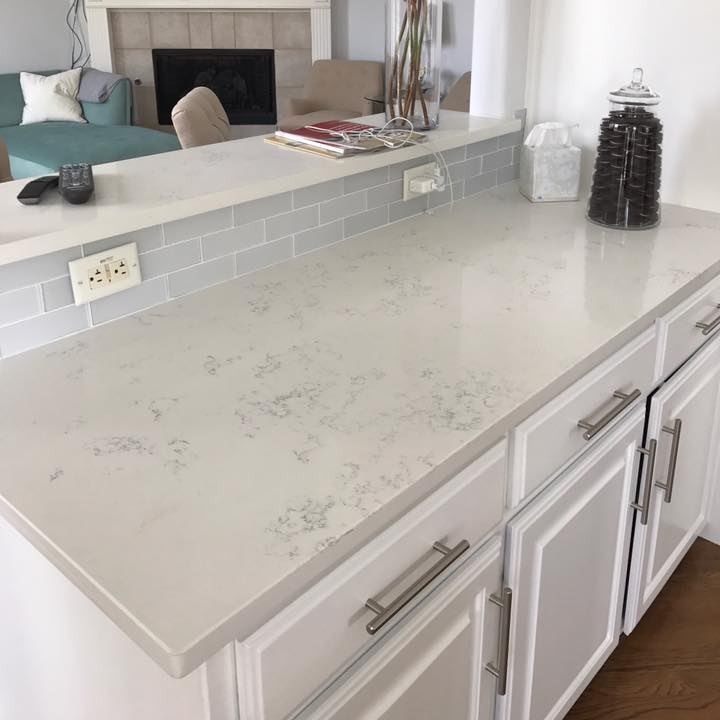 Carrara marmi quartz kitchen top