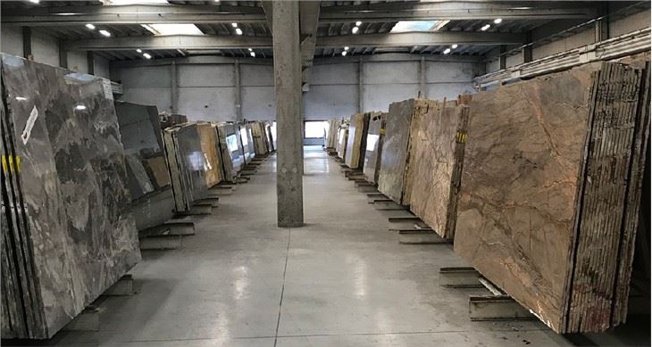 Rainforest Brown Granite Slab Supplier