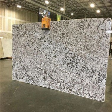 Bianco Antico Granit Għall-Kċina Countertop/Gżira/Worktop/Ħajt